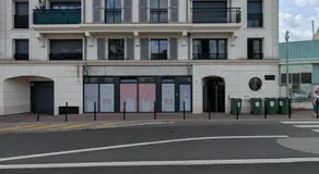 Chic and spacious apart with parking and garden - Image 4