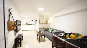 Two bedrooms apartment close to airport - Image 2