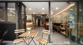 Bedbox Hostel - Image 3