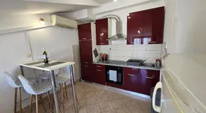 Small Northside Apartment - Image 2