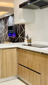 Luxe Homes 3BED Luxury Suite Gold Crest mall DHA - Image 4