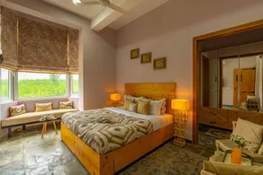 Peacocks & Partridges by StayVista - 3BHK Villa with Home Theatre & Sauna - Image 2