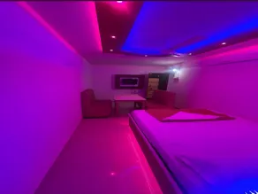 SAI PALACE EXECUTIVE LODGING - Image 2