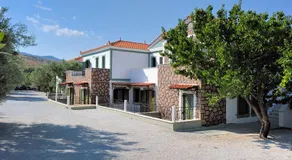 Elea Houses - Image 3