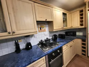 Manor Place Apartment Thamesmead - Image 5