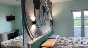 Hotel Tulbia - Image 2
