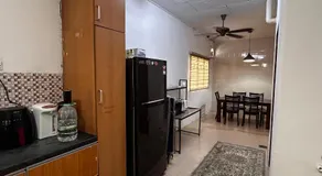 D Corner Lot Homestay Bangi - Image 4