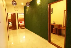Aps inn munnar - Image 4