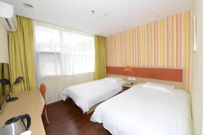 Home Inn Hotel Kunming Jinmafang Shulin Street - Image 2