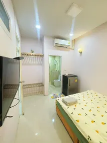 Athit Guest House - Image 2