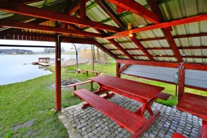 Large holiday home with a lake view - Image 5
