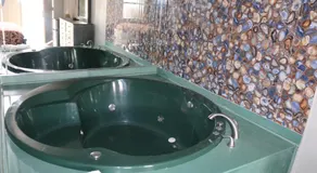 miami inn & suites - Image 3