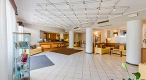 UNA HOTELS Occhiobello - Image 2