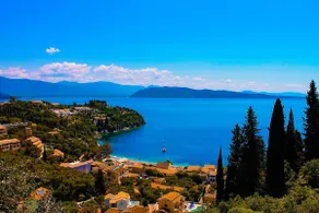 Magnificent villa with panoramic views of the sea - Image 5