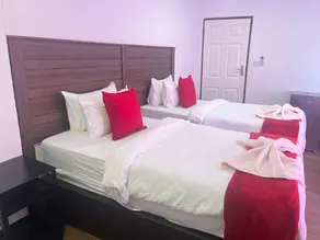 Gem Villa Inn - Image 2