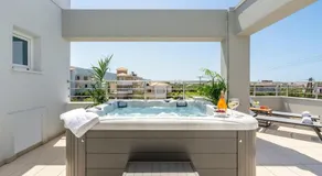 Villa Isabella Luxury Living rooftop Jacuzzi - Image 3