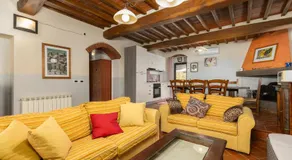 Villa em Loro Ciuffenna com 7 quartos e capacidade para 14 pessoas - Image 2