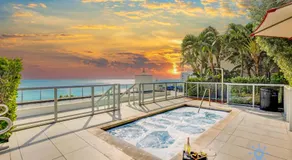 Costa Hollywood Beach - Image 5
