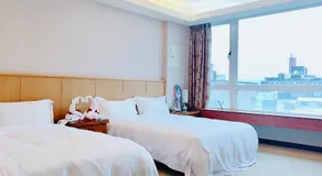 Mucha Boutique Hotel - Image 2