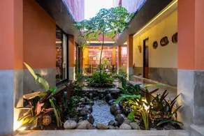 Urbanview Syariah Soul Sanctuary near Stasiun Purwokerto - Image 2