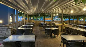 LIGHTPLACE • Größere Gruppen • 4 Einzelzimmer • Boxspring • Smart TV • Biergarten • Restaurant - Image 2