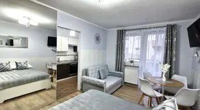 Apartment GLAMOUR Downtown balcony FREE PARKING SPACE - Image 2