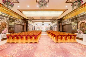 Palette by CheckIn Patliputra Colony Formerly The Aurum - Image 2
