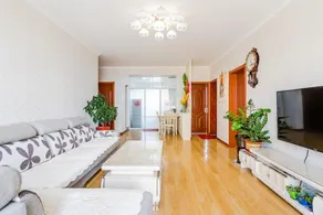 Runzexiang Seaview apartment (Qingdao Golden Beach store) - Image 4