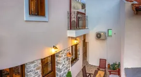 Odysseus House - Image 5