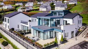 BayView Luxury 2 Bedroom Apartment Ground Floor - Image 4