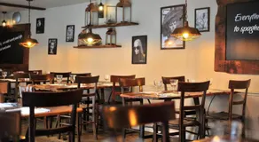 The White Hart Rooms - Image 2