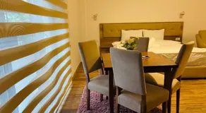 Fuk-tak apartmani&restoran - Image 5