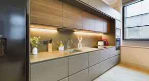 Luxury Stunning 2bedroom city centre - Image 5