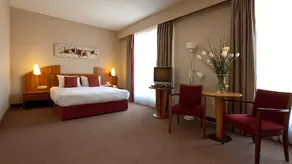 Astoria Hotel Antwerp - Image 3