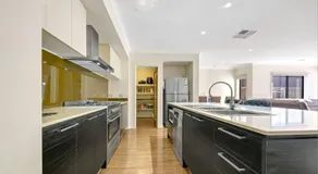 Entire 4 bedroom house in Werrribee, Australia - Image 5