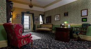 Crown Lodge - Image 5