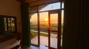 Sunrise Lake Resort - Image 3