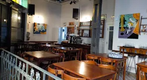 Bar de Fondo Suites - Image 2