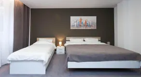 Chess Apartments - Image 2