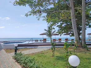Horizon Beach Resort Koh Jum - Image 4