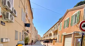 Bandol plage, resto et port à 1min - Image 5