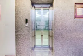 Hotel RVN - Image 5