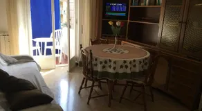 Jolie Maison - Image 2