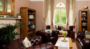 Coalbrookdale Villa - Image 2