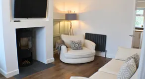 New Two Bed Home - 5 Minute Drive To Stoke Hospital - Image 2