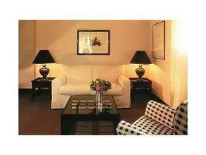 Hotel Village - Image 3