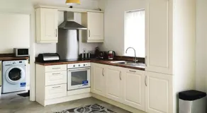 HOPE HOUSE - Image 4