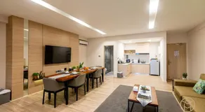 The Aru Hotel, Aru Suites by Ayuhouz - Image 3