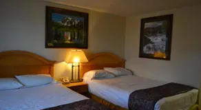 The Ship Motel - Image 3