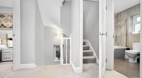 Grand 5 Bedrooms and 3 Bath Birmingham Home - Image 5
